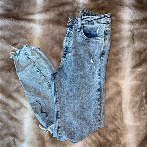 Forever 21 “mom” jeans